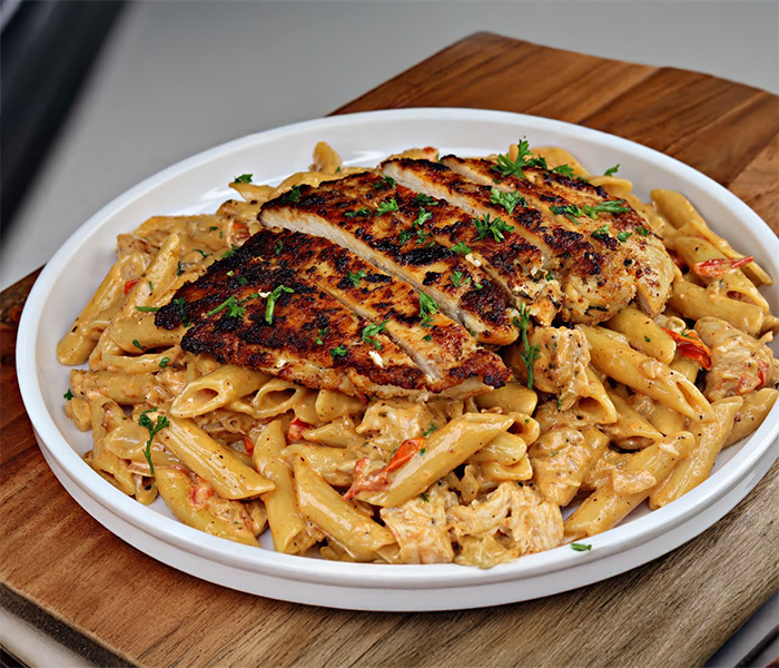 GRİLLİED CHICKEN PENNE